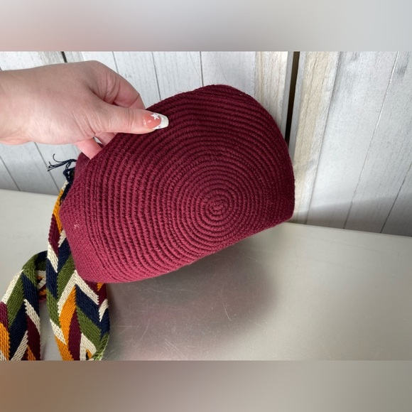 WAYUU Woven Crossbody Bag MOCHILAS Colombian Tribe Women's Bag Burgundy - Picture 5 of 7